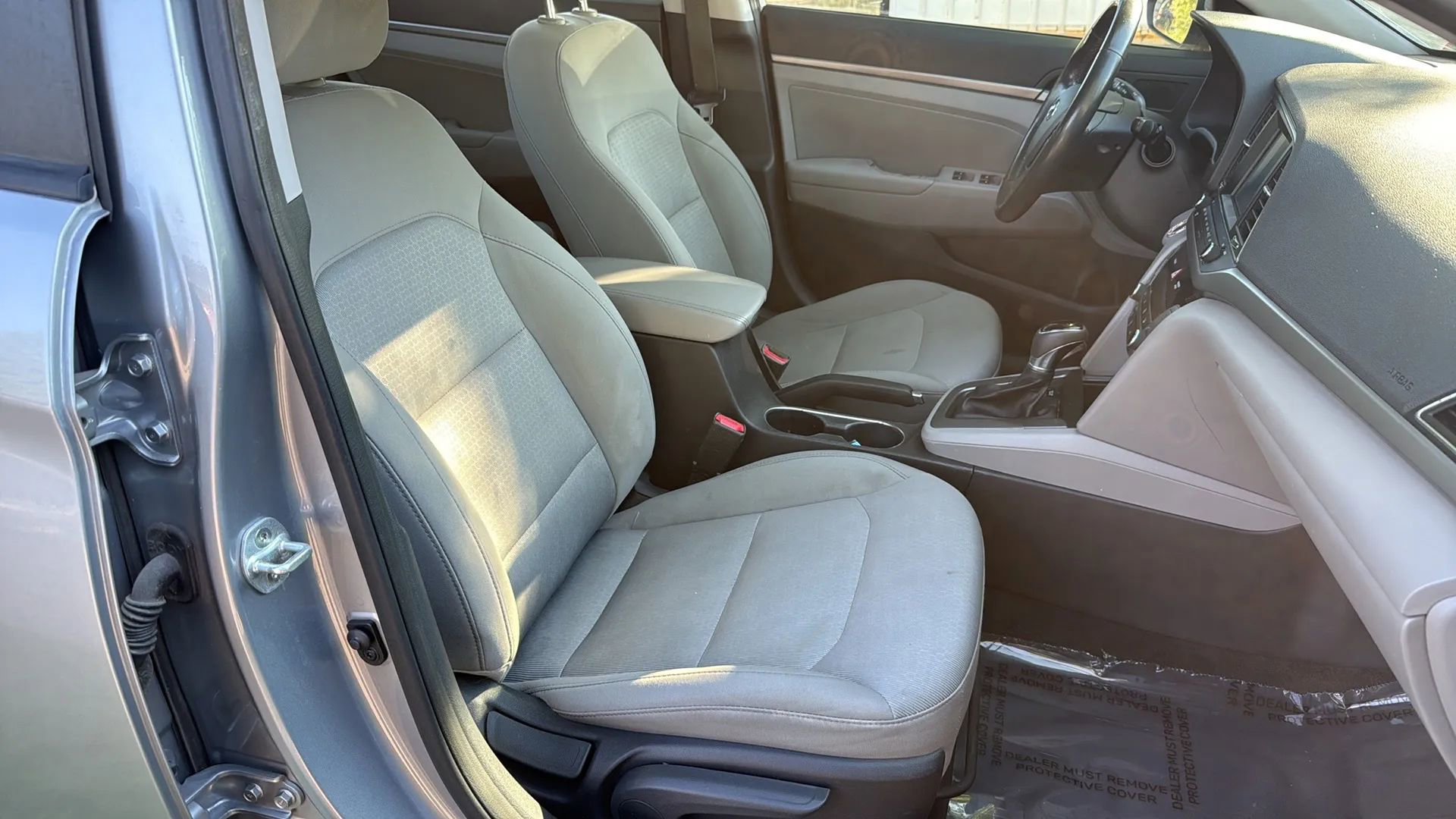 Used 2017 Hyundai Elantra SE w/ SE A/T Tech Package 03 FWD image 21