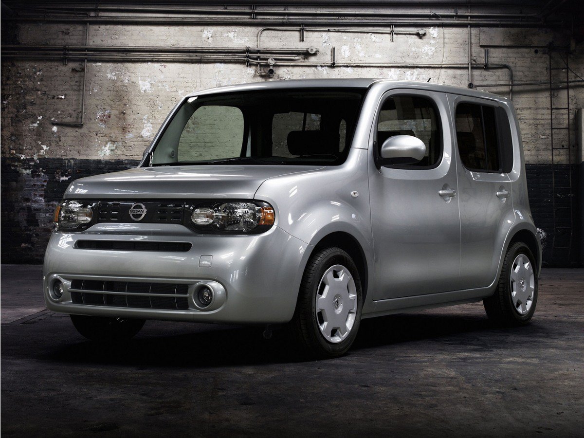 Used 2013 Nissan Cube 1.8 SL w/ SL Preferred Pkg FWD image 1
