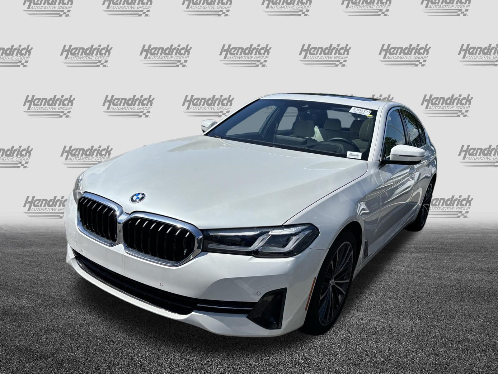 Used 2023 BMW 530i w/ Premium Package RWD image 5