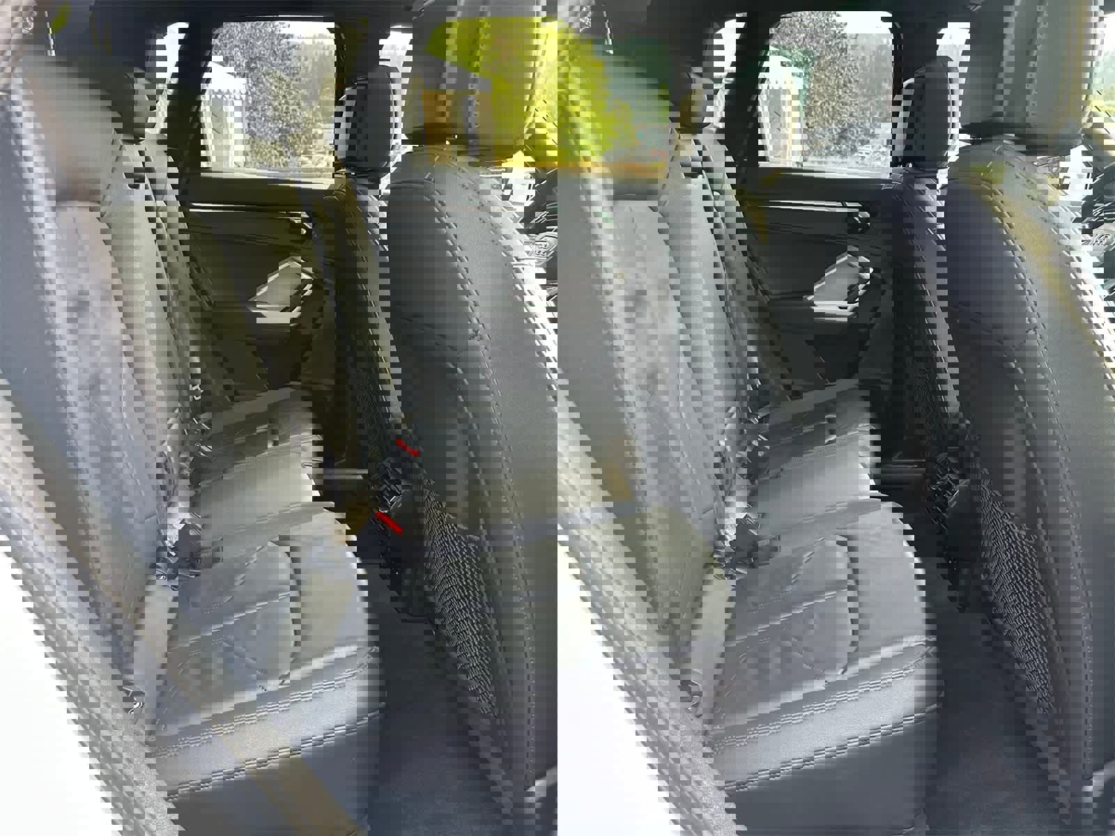 Used 2023 Audi Q3 2.0T Premium image 11