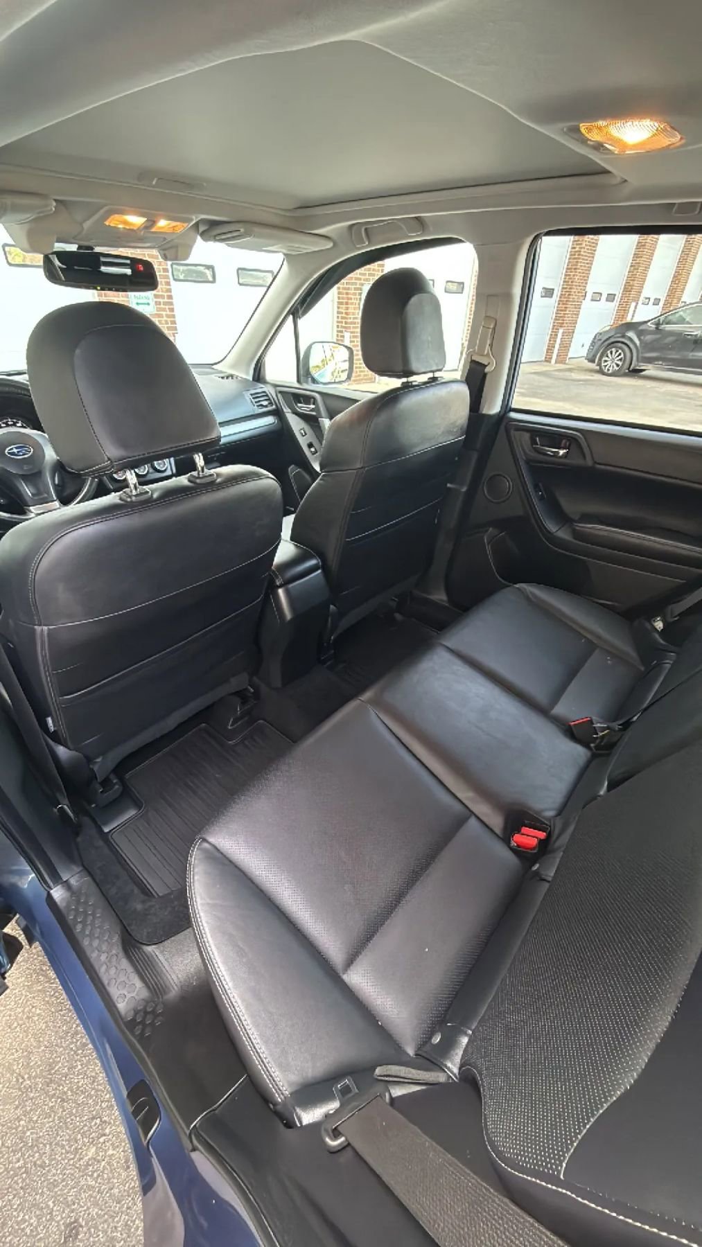 Used 2015 Subaru Forester 2.0XT Touring w/ Eyesight & Navigation System image 28