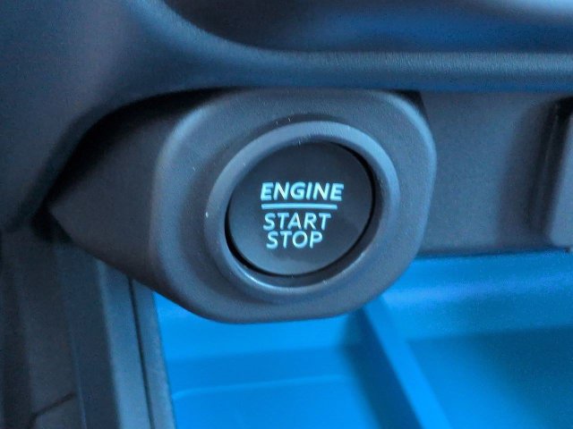 New 2026 Ford Maverick XLT w/ XLT Luxury Package FWD image 27