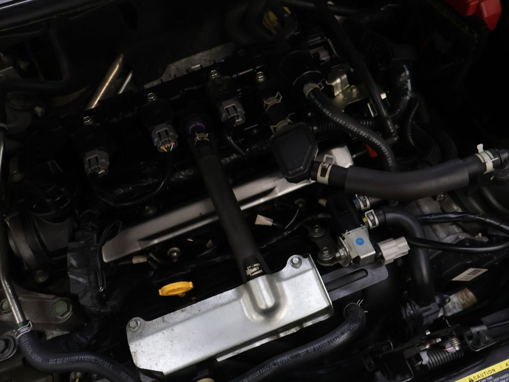 Used 2021 Nissan Versa SV image 24