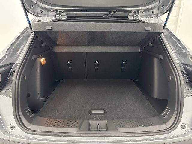 New 2026 Chevrolet Trax RS w/ Driver Confidence Package image 26