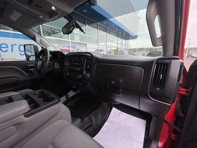 Used 2015 GMC Sierra 2500 4x4 Crew Cab w/ Sierra Convenience Package image 25