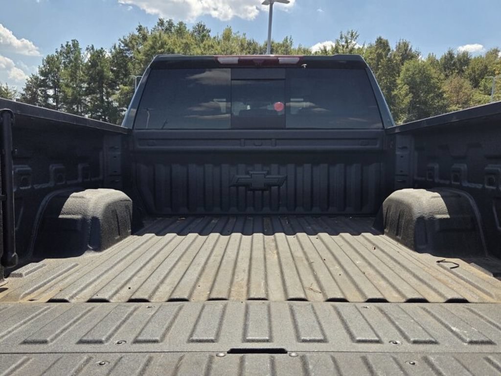 Used 2025 Chevrolet Silverado 1500 ZR2 AWD/4WD image 16