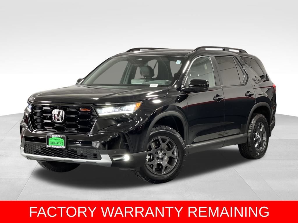 Used 2025 Honda Pilot TrailSport