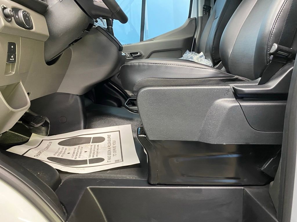 New 2026 Ford Transit 250 148 Medium Roof w/ Load Area Protection Package image 14