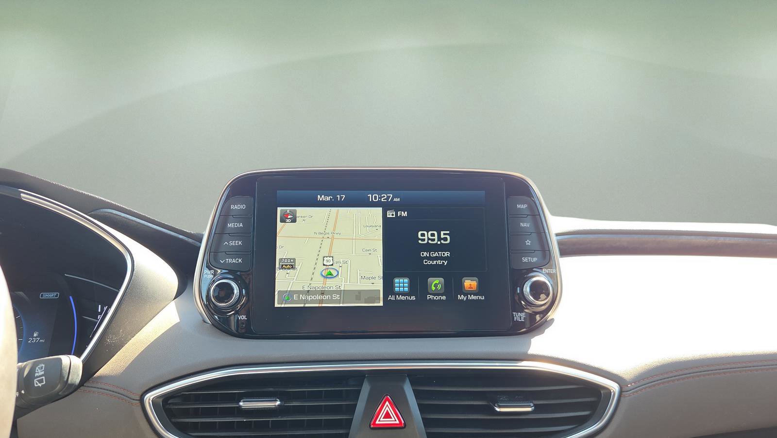 Used 2020 Hyundai Santa Fe Limited image 10