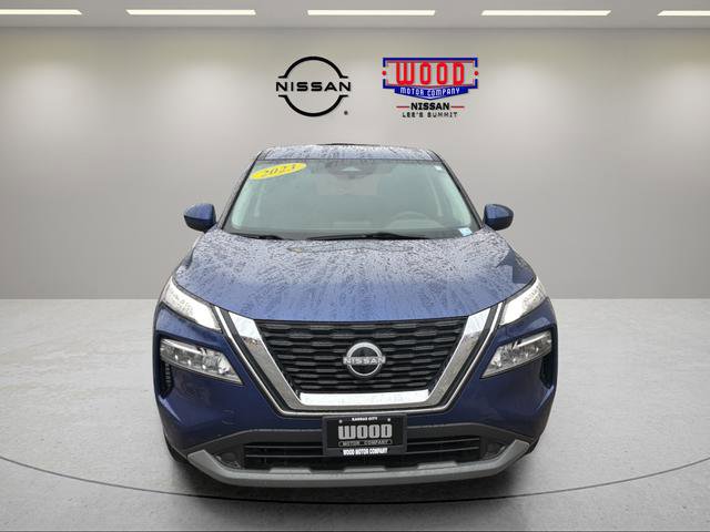 Used 2023 Nissan Rogue SV AWD/4WD image 6