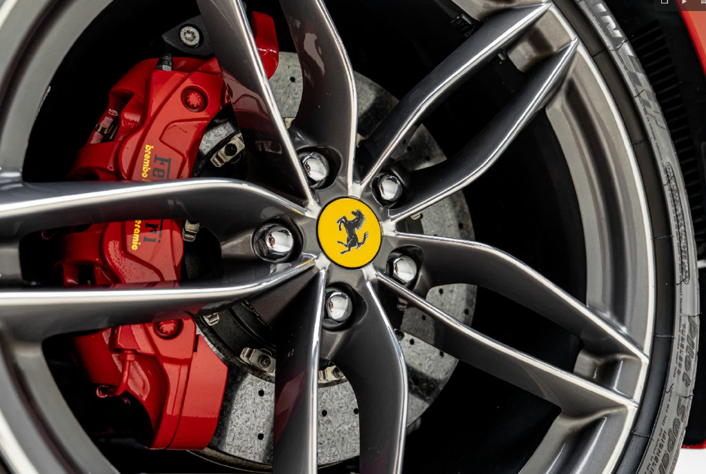 Used 2018 Ferrari 488 GTB RWD image 29
