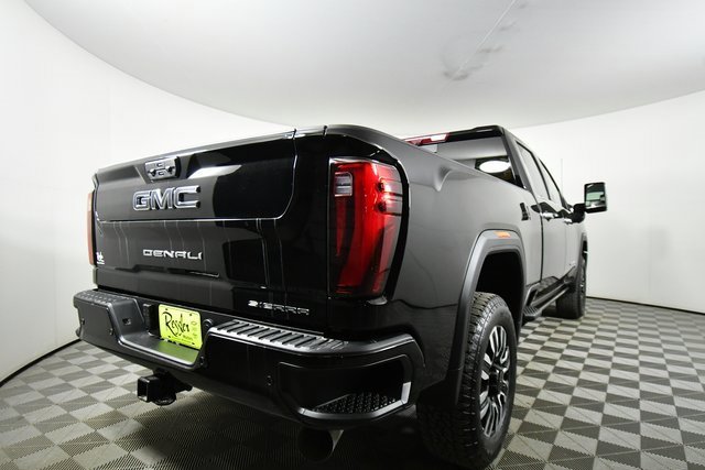 Used 2024 GMC Sierra 3500 Denali Ultimate image 11