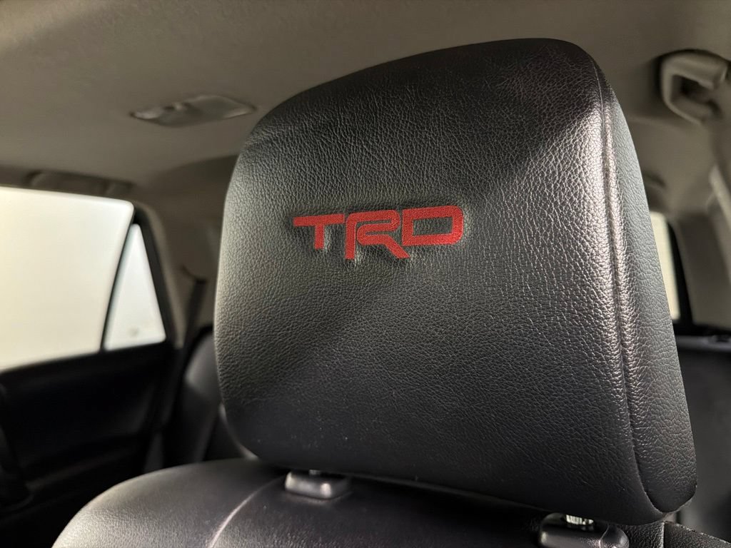 Used 2019 Toyota 4Runner TRD Off-Road Premium AWD/4WD image 27