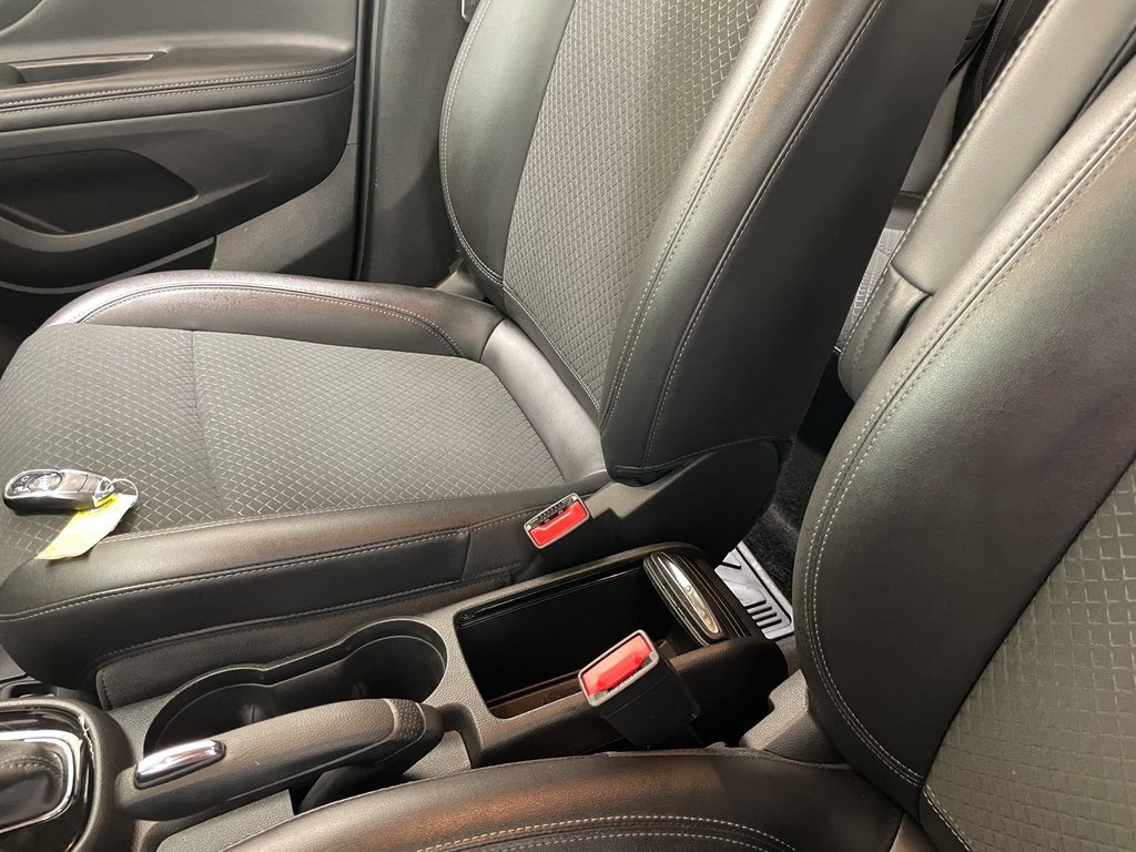 Certified 2022 Buick Encore Preferred w/ Safety Package image 30