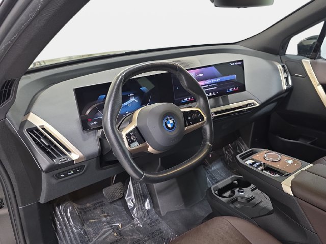 Certified 2024 BMW iX xDrive50 w/ Sport Package AWD/4WD image 13