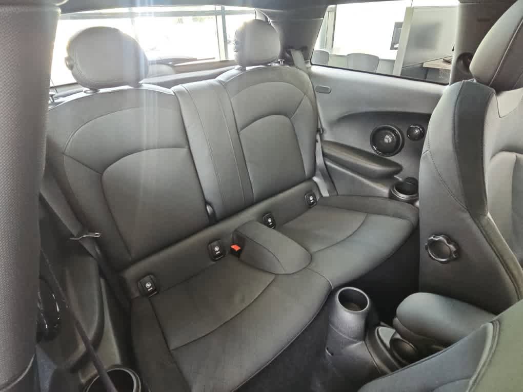 Certified 2024 MINI Cooper S FWD image 27