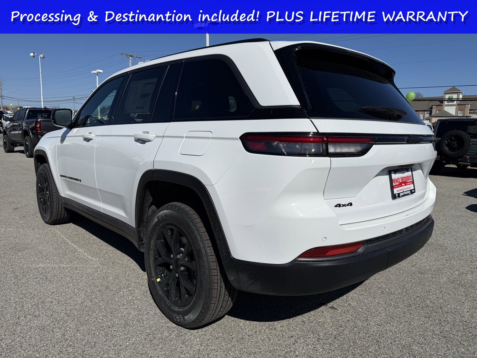 New 2026 Jeep Grand Cherokee Altitude AWD/4WD image 5