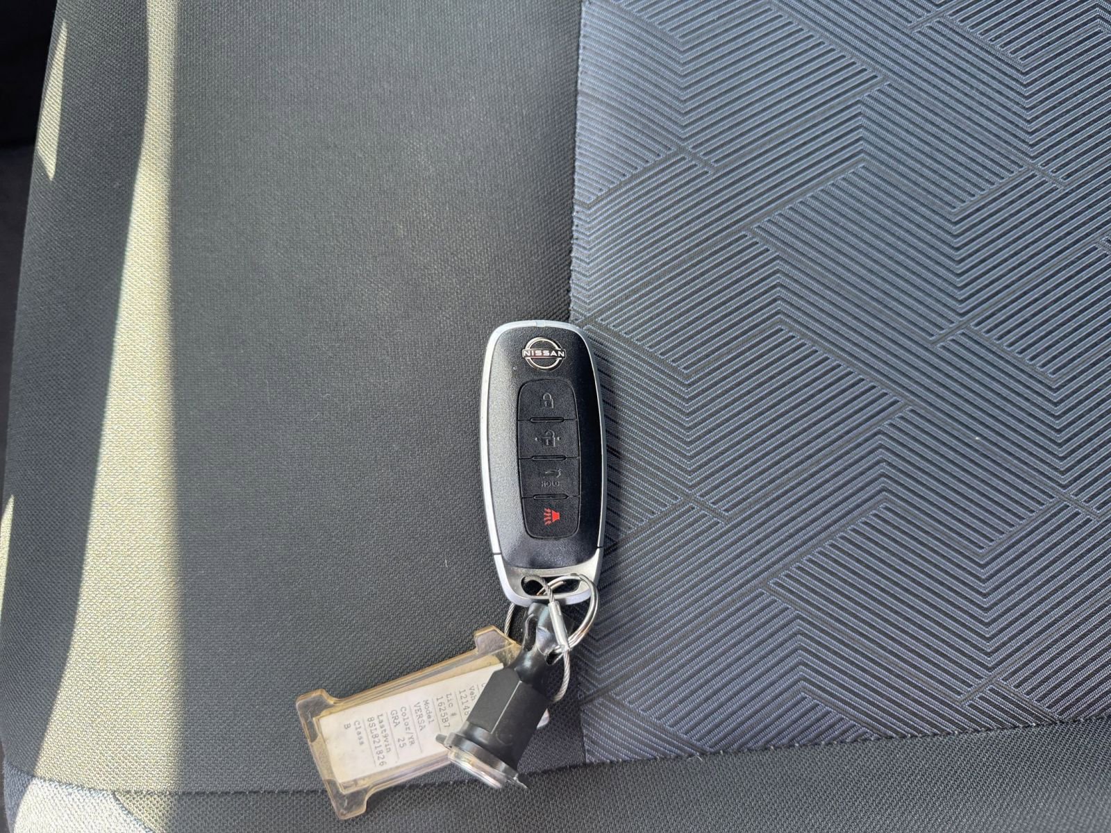 Used 2025 Nissan Versa SV FWD image 21