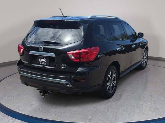 Used 2018 Nissan Pathfinder SV AWD/4WD image 6