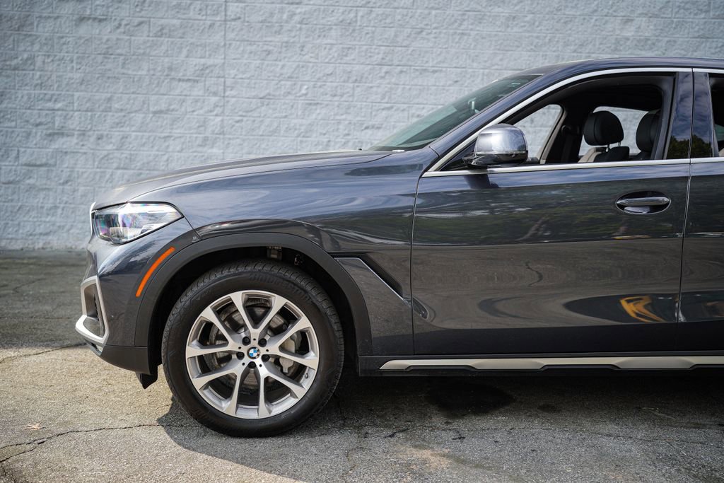 Used 2021 BMW X6 xDrive40i w/ Convenience Package 3 image 11