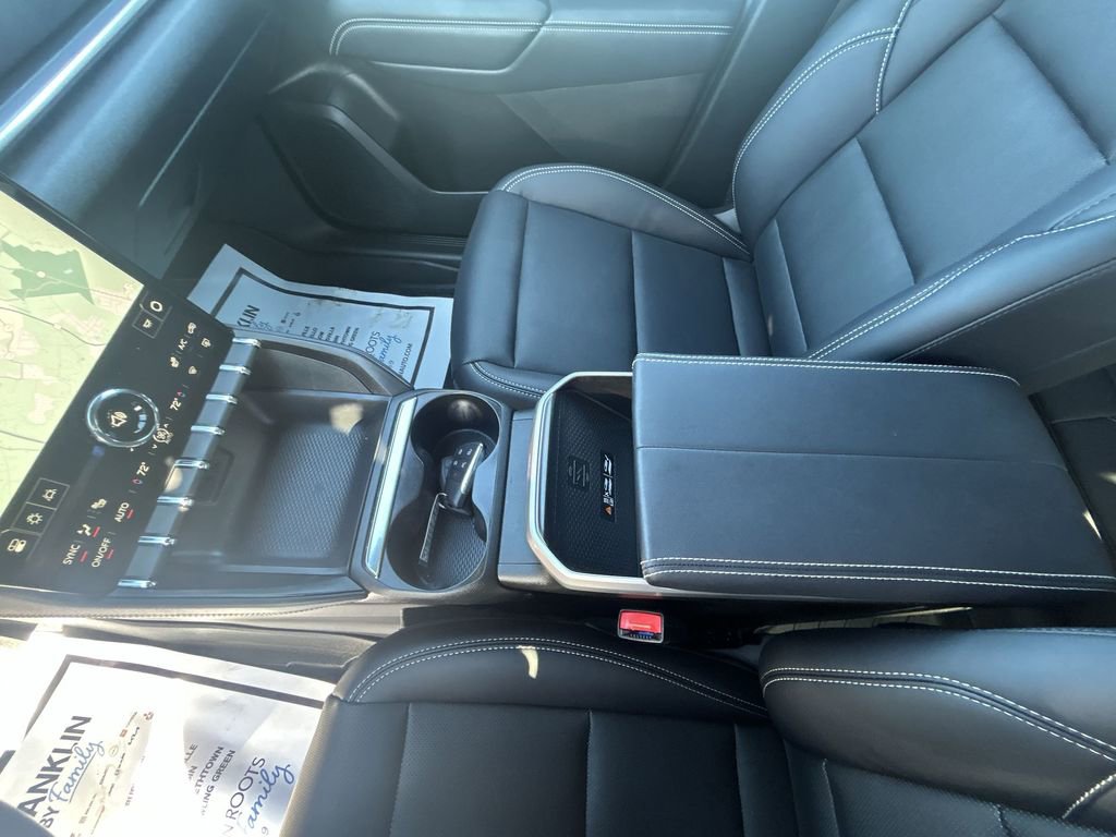 Used 2026 GMC Terrain Elevation w/ Elevation Premium Package image 27