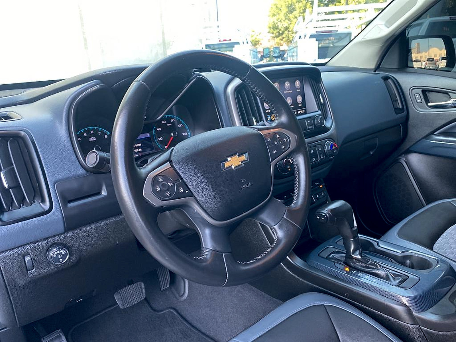 Used 2021 Chevrolet Colorado Z71 RWD image 23