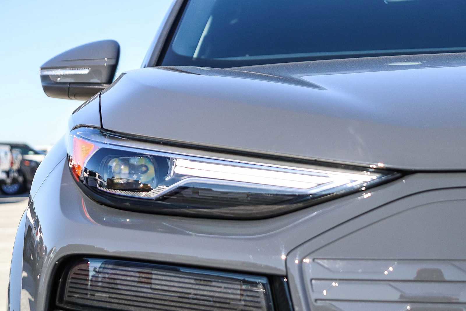 Used 2025 Audi Q6 e-tron Premium w/ Convenience Package image 9