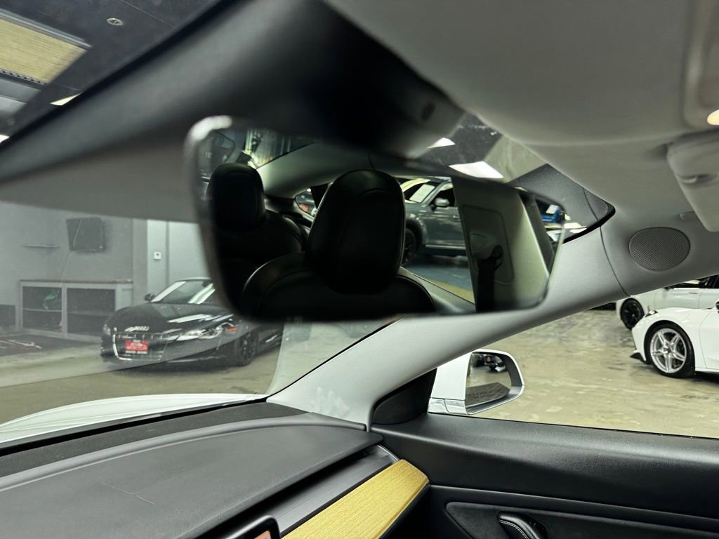 Used 2020 Tesla Model 3 Long Range image 28