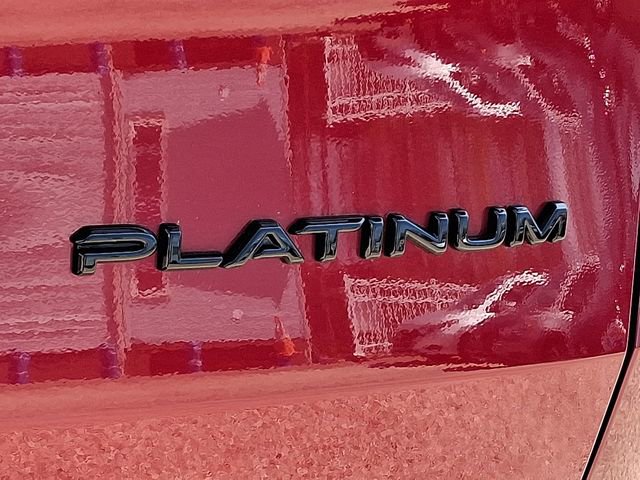 Used 2025 Toyota Grand Highlander AWD image 36