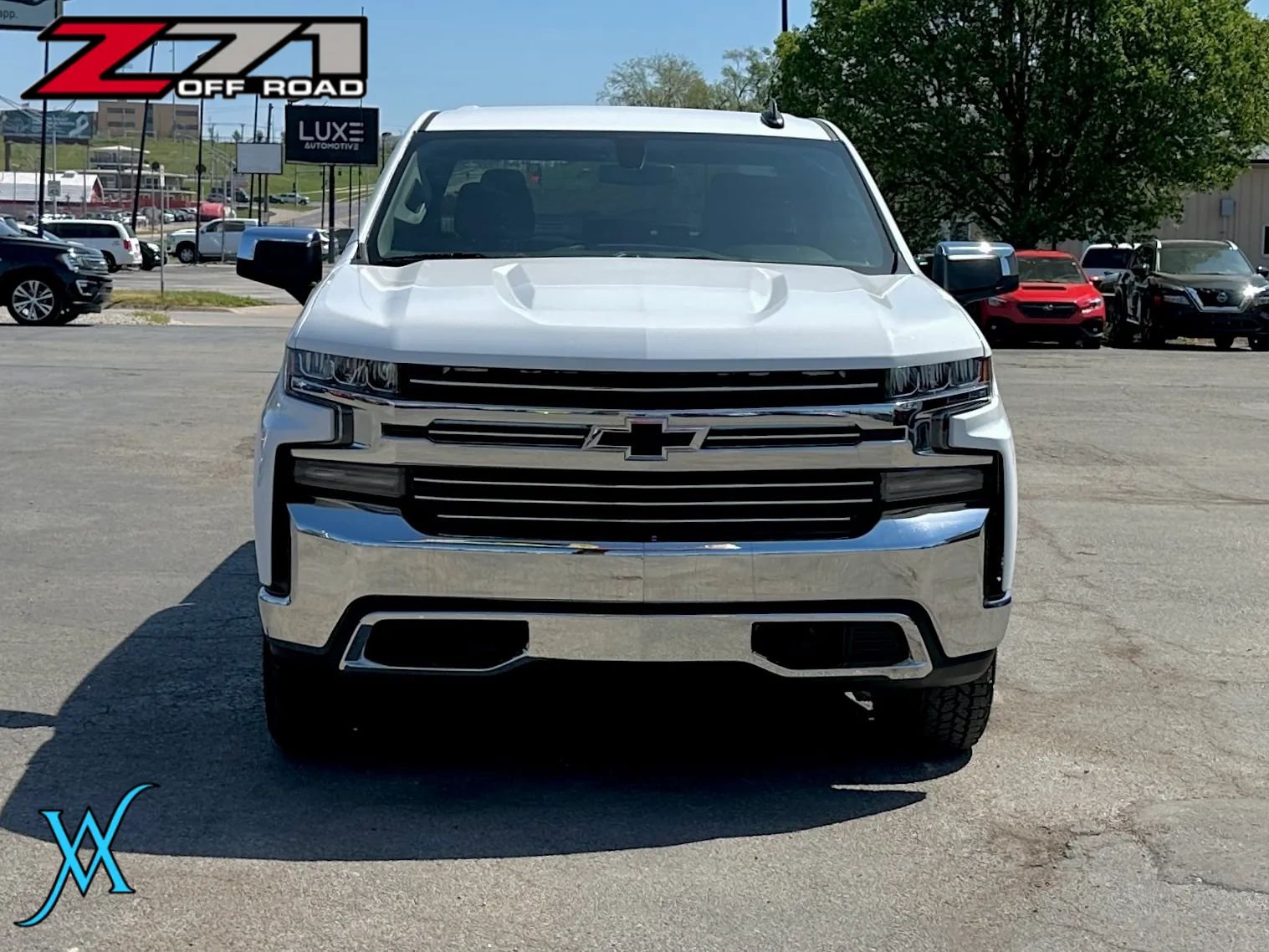 Used 2019 Chevrolet Silverado 1500 LT w/ All-Star Edition AWD/4WD image 2