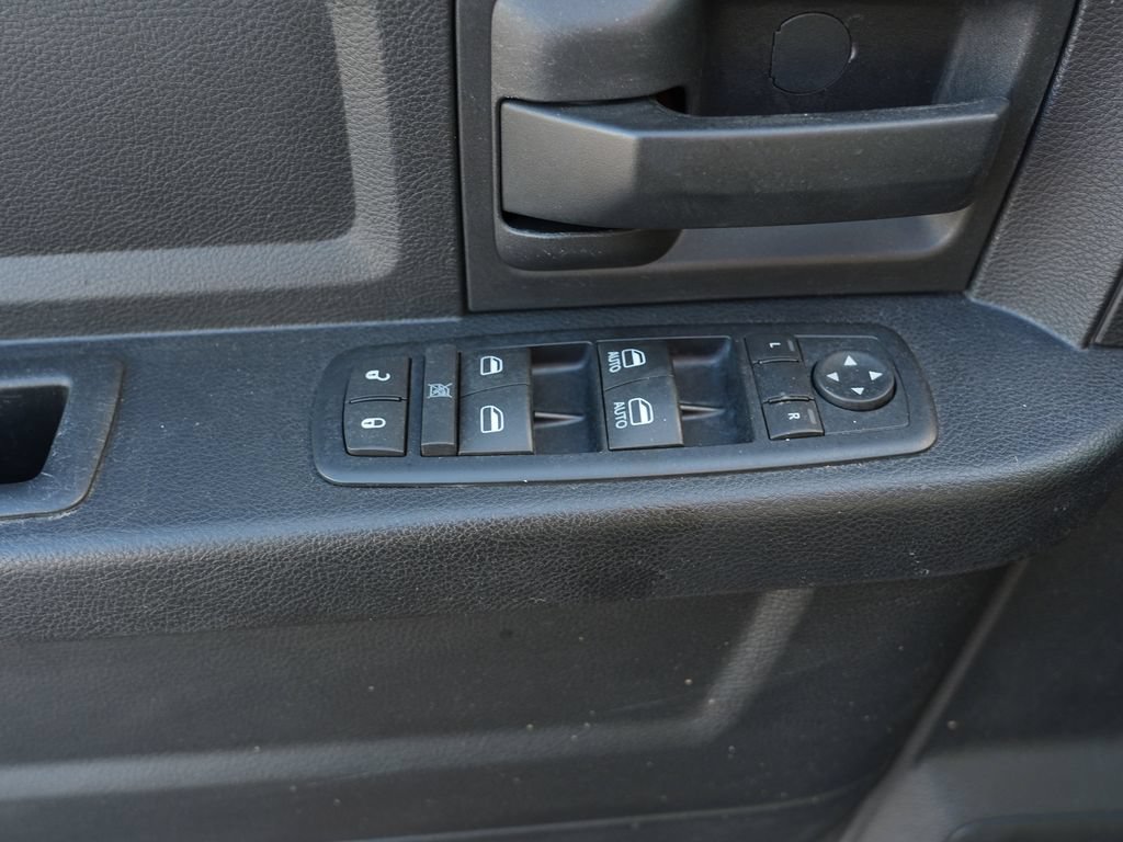 Used 2016 RAM 1500 Tradesman w/ Popular Equipment Group AWD/4WD image 17
