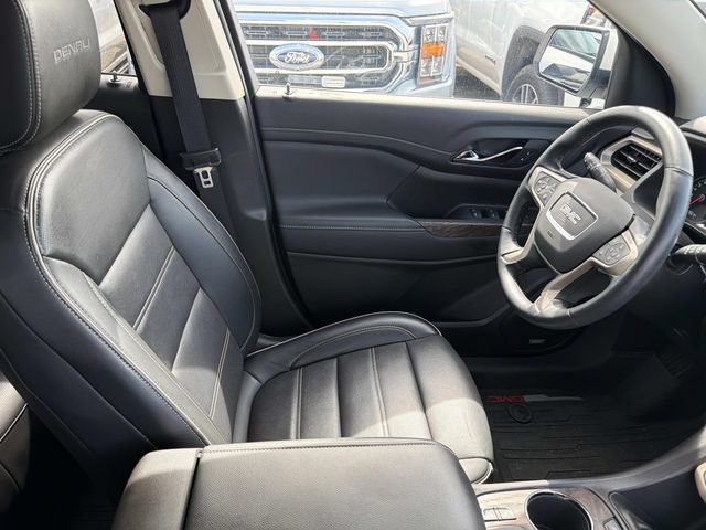 Used 2023 GMC Acadia Denali w/ Denali Ultimate Package FWD image 14