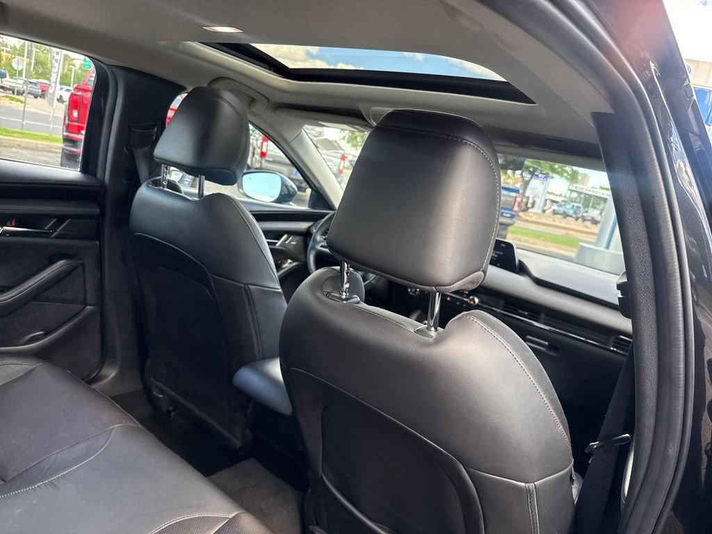 Used 2022 MAZDA MAZDA3 s AWD/4WD image 26