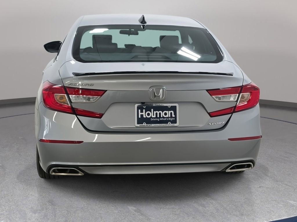 Used 2022 Honda Accord Sport image 7