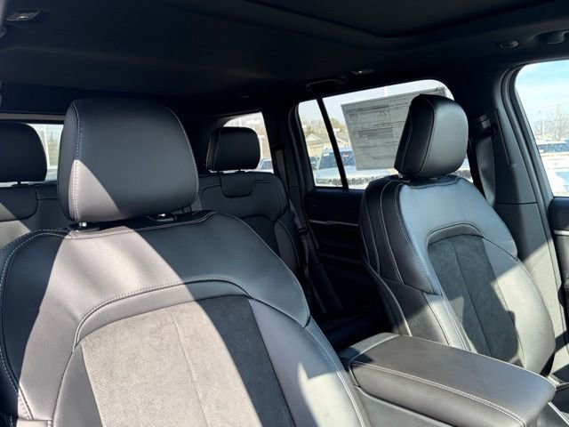 New 2026 Jeep Grand Cherokee Altitude image 29