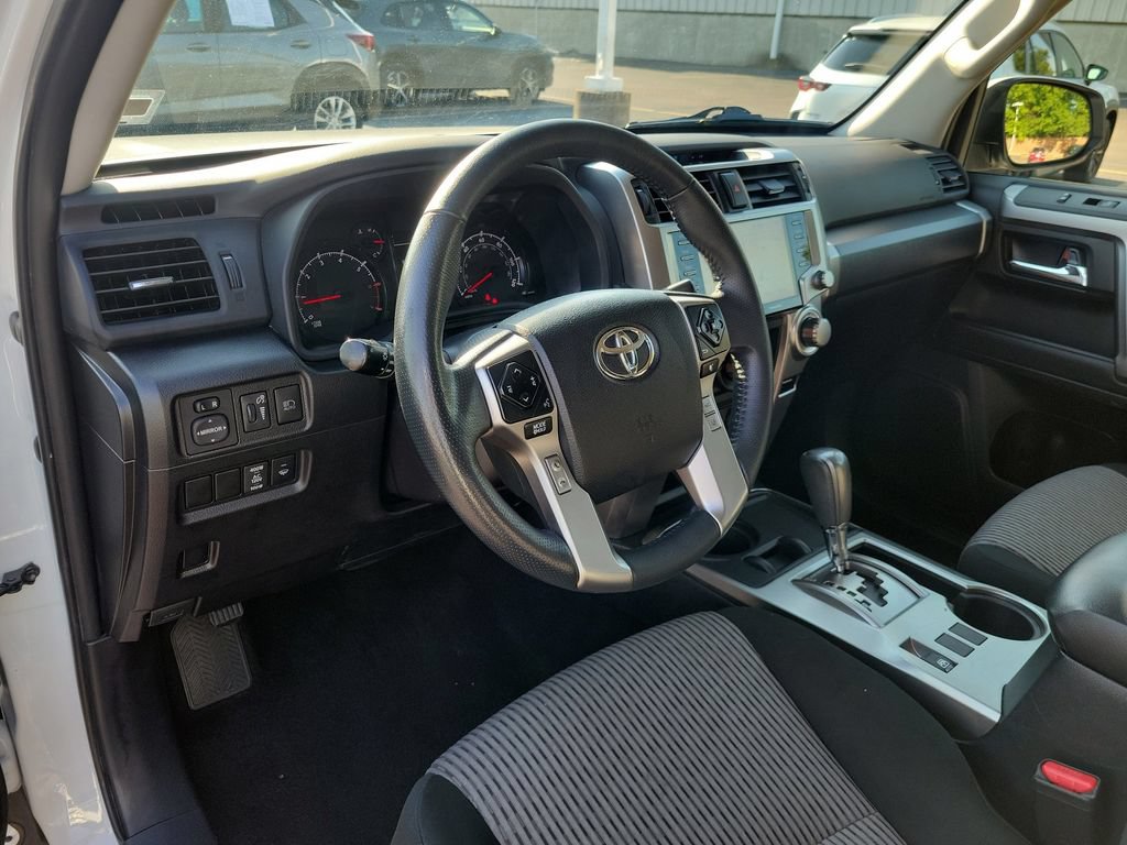 Used 2024 Toyota 4Runner SR5 RWD image 21