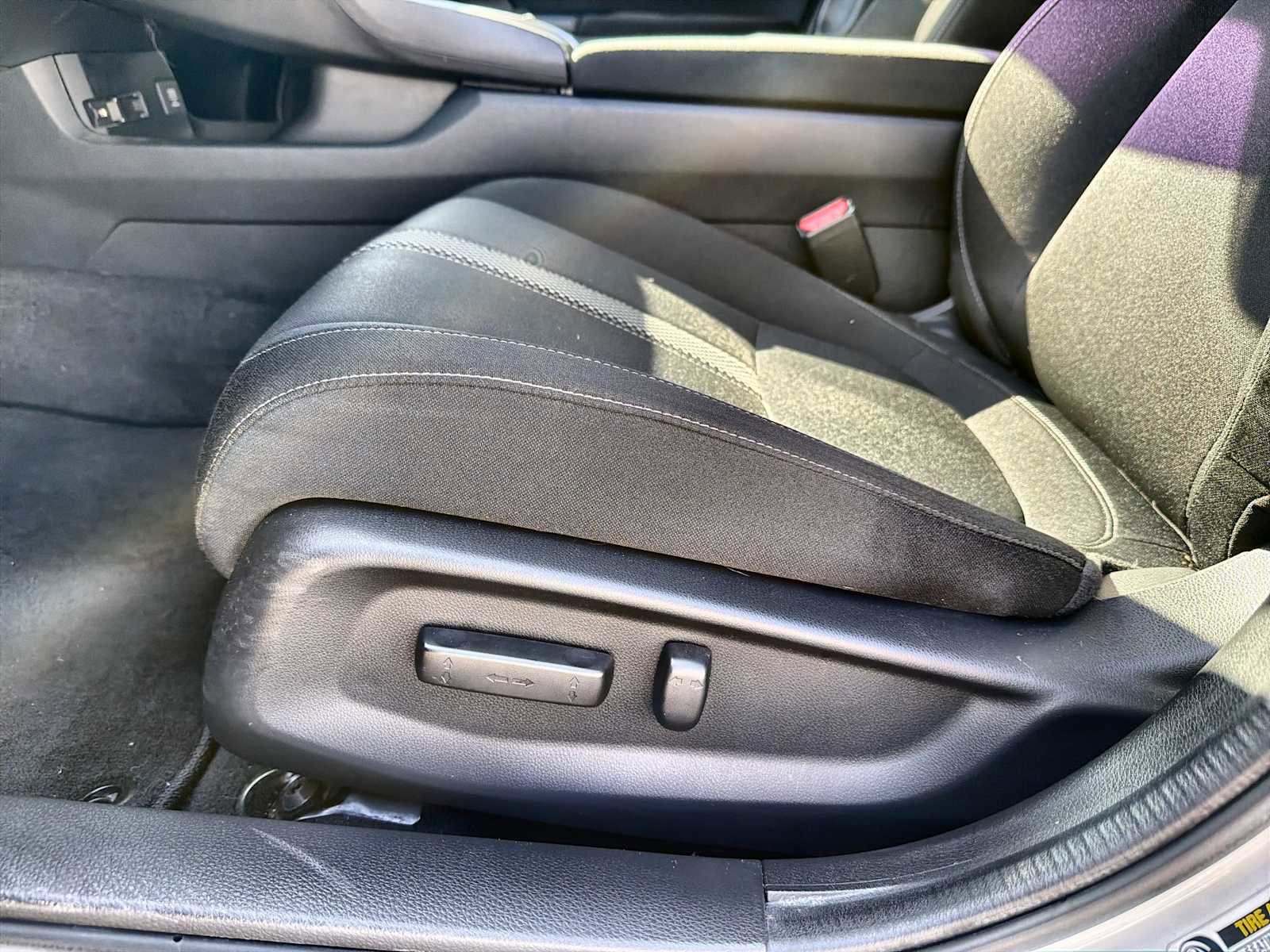 Used 2020 Honda Civic EX image 12