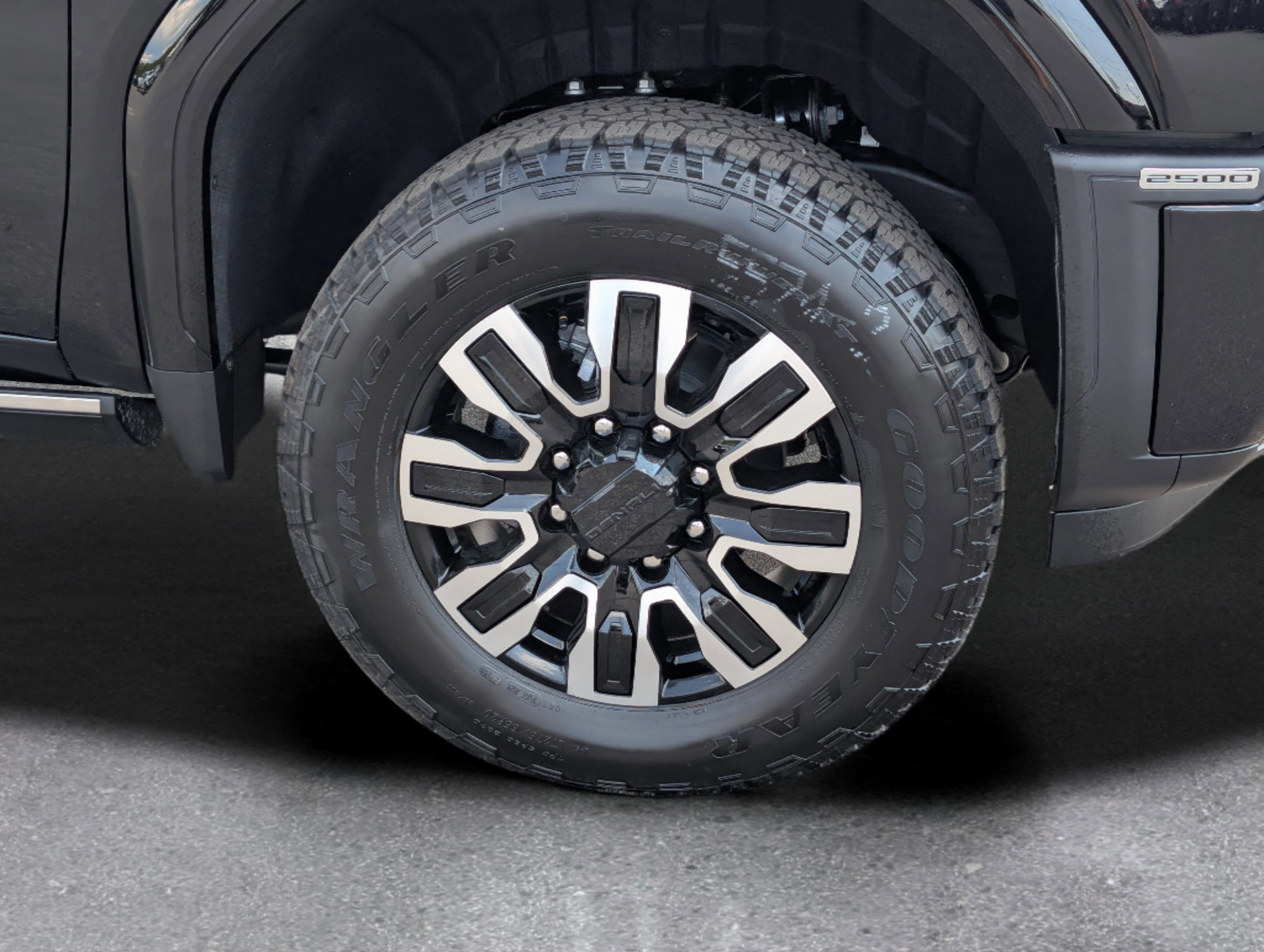 New 2026 GMC Sierra 2500 Denali Ultimate image 5