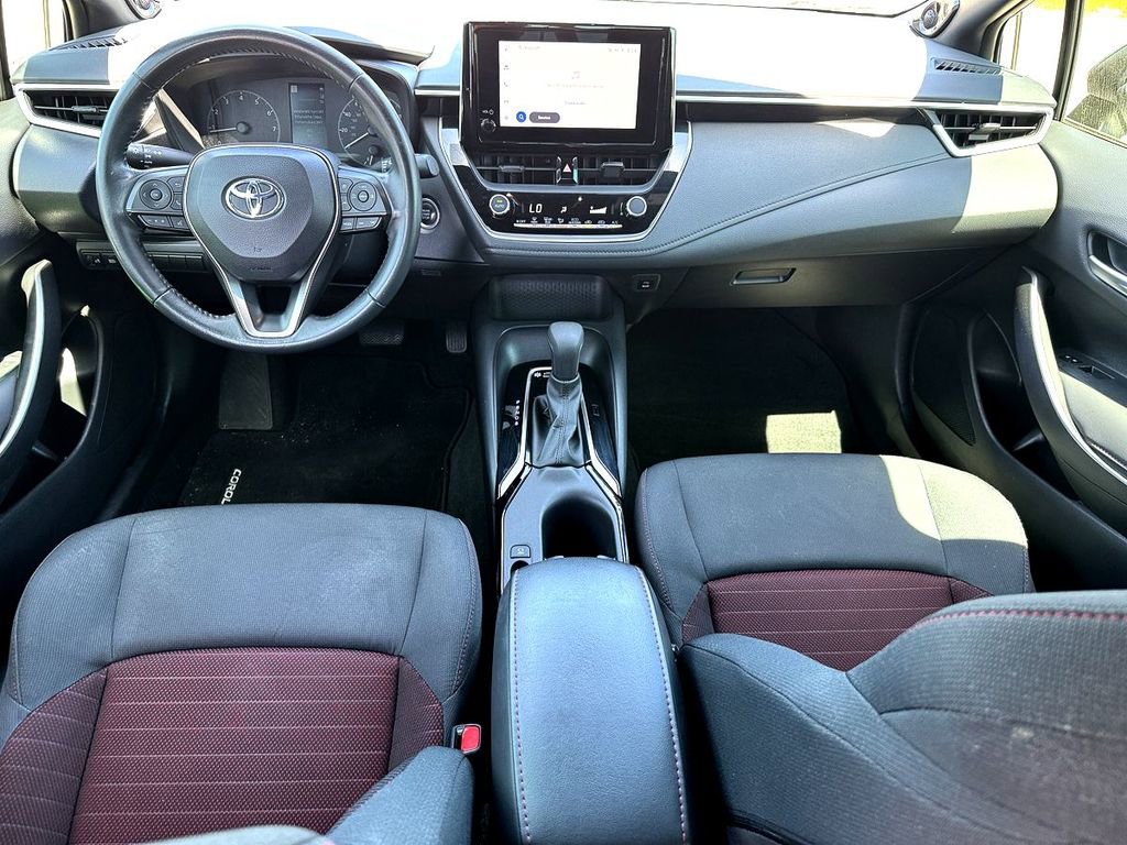 Used 2023 Toyota Corolla SE w/ SE Premium Package image 28