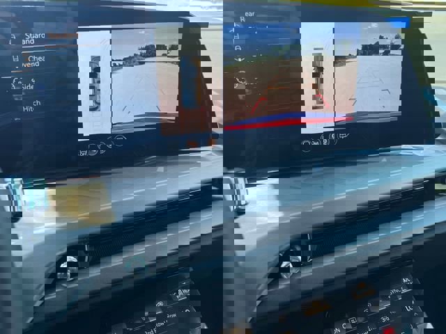 New 2026 Cadillac Vistiq Sport image 17