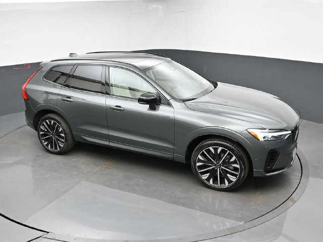 Used 2026 Volvo XC60 T8 Ultra w/ Protection Package Premier AWD/4WD image 47