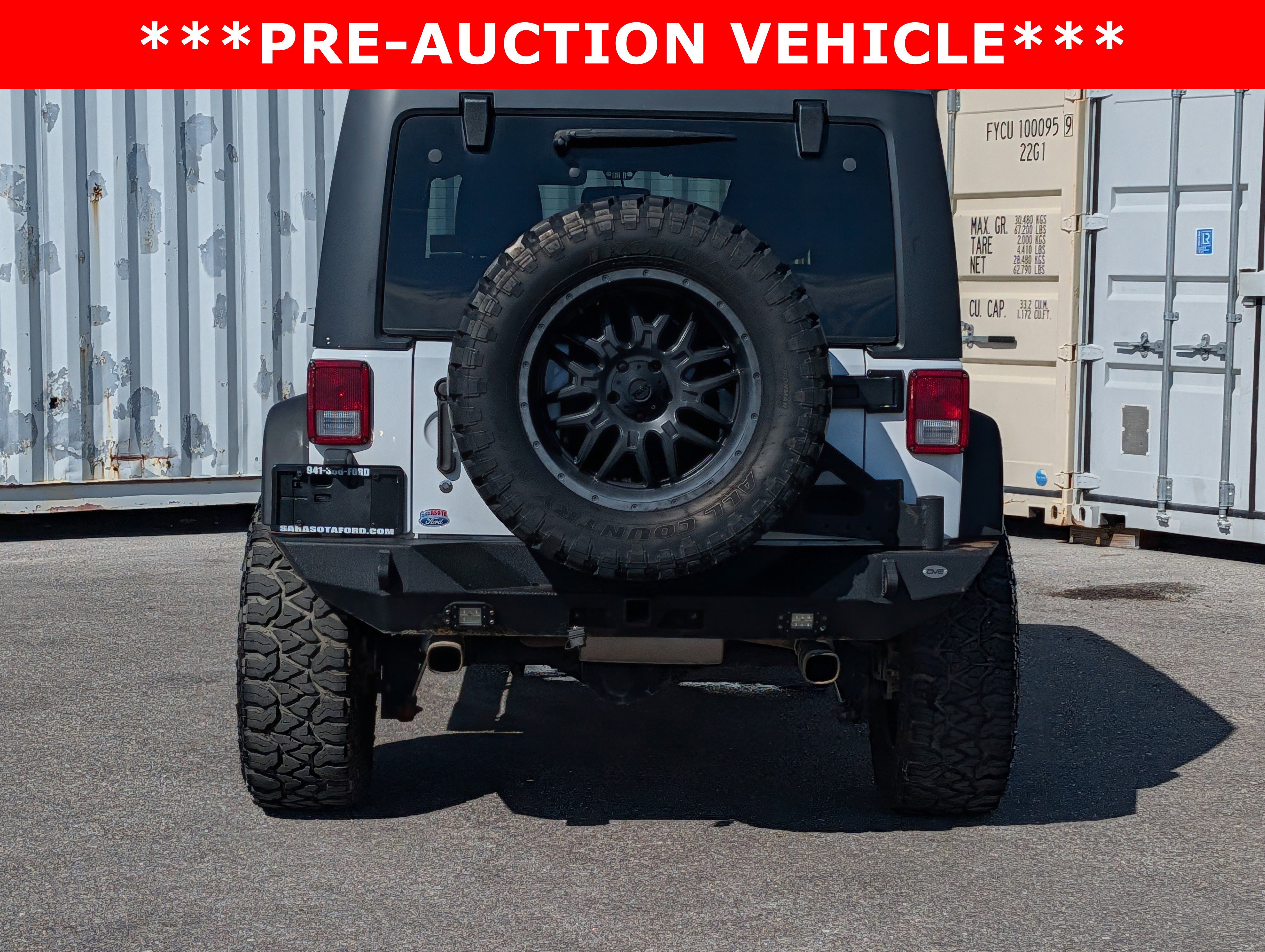 Used 2017 Jeep Wrangler Unlimited Rubicon w/ Connectivity Group image 5