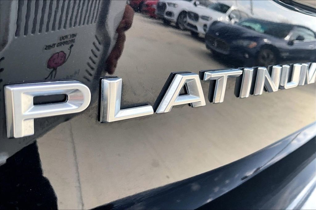 Used 2025 Ford Expedition Platinum AWD/4WD image 40