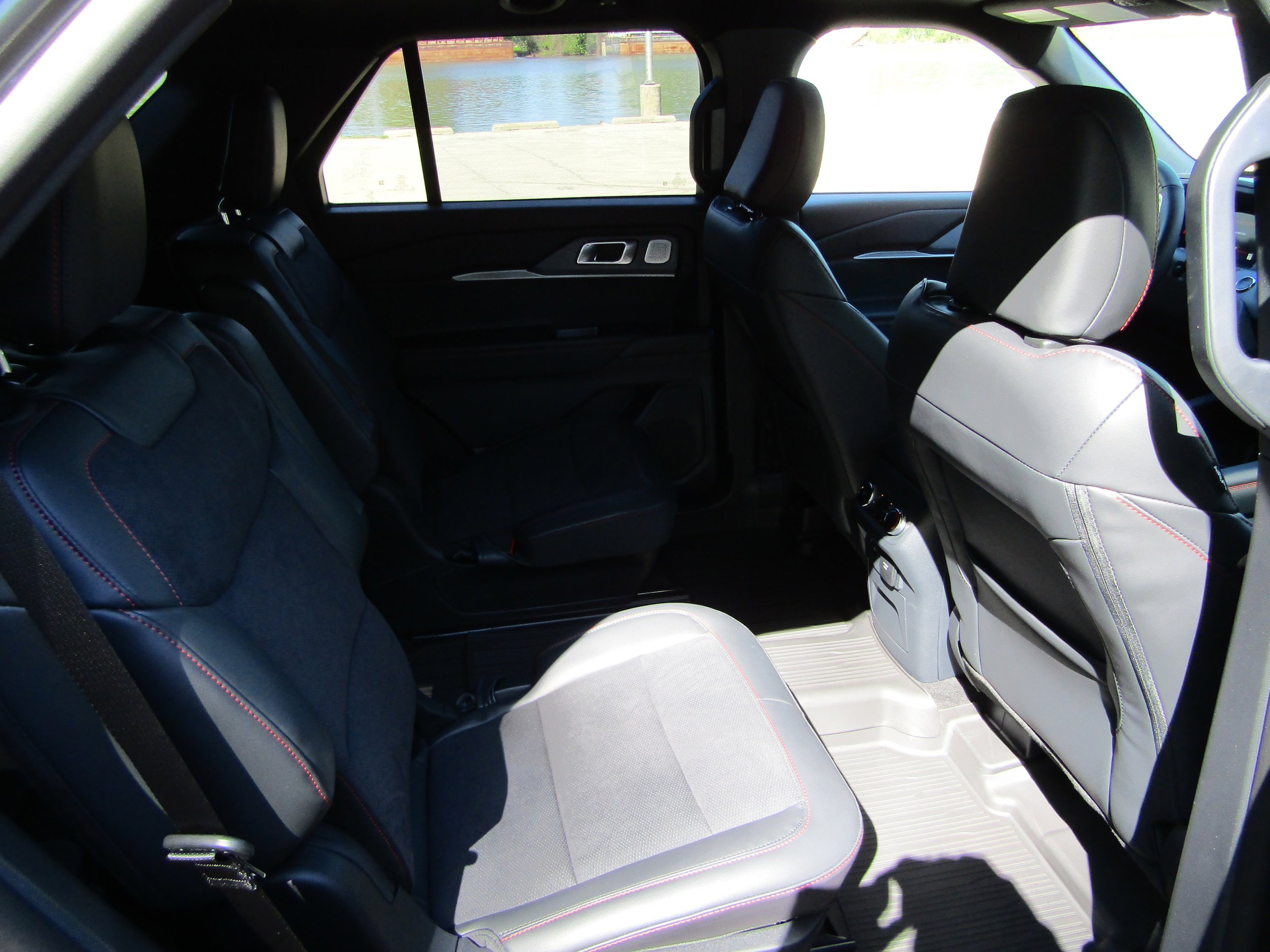 New 2026 Ford Explorer ST w/ Sun And Sound Package image 16