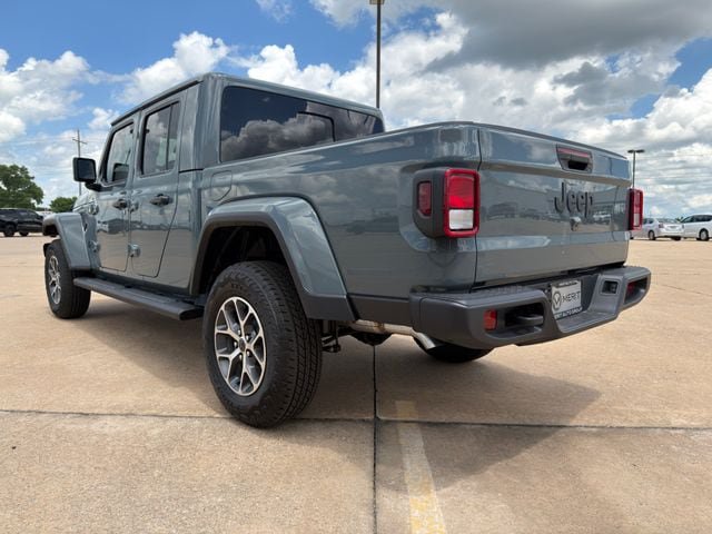 New 2026 Jeep Gladiator Sport AWD/4WD image 15