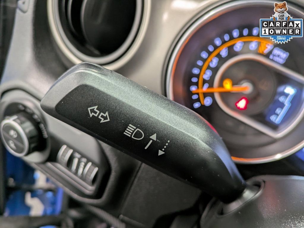 Used 2021 Jeep Gladiator Willys image 19