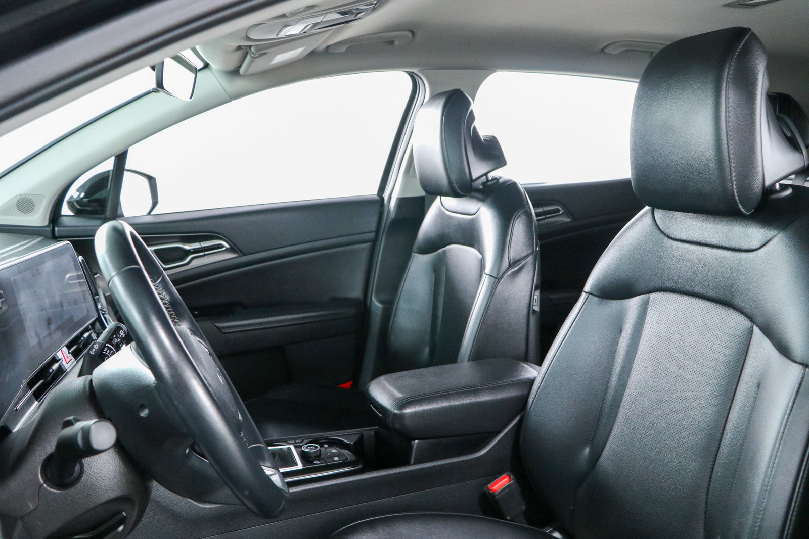 Used 2023 Kia Sportage EX FWD image 23