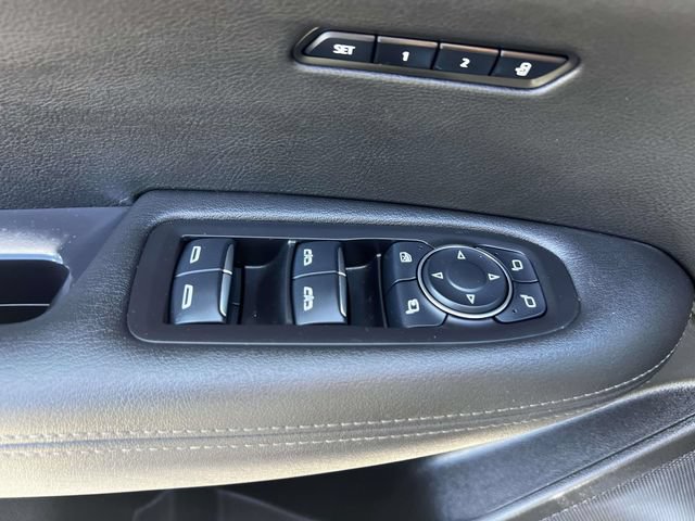 Certified 2024 Cadillac XT6 Luxury AWD/4WD image 19