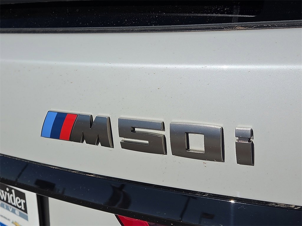 Used 2021 BMW X7 M50i w/ Dynamic Handling Package image 16