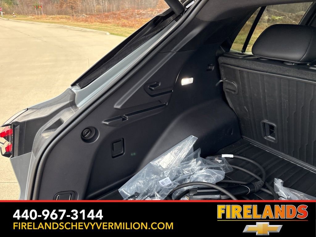 New 2025 Chevrolet Equinox EV RS image 54